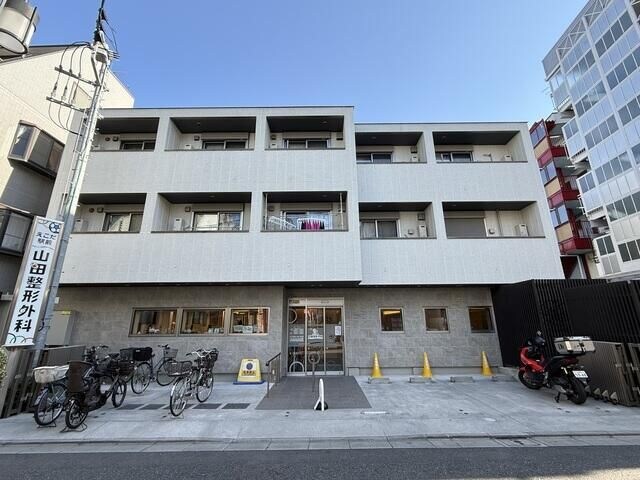 Ｐｅｎｎ．Ｃｕｒｔｉｓの物件外観写真