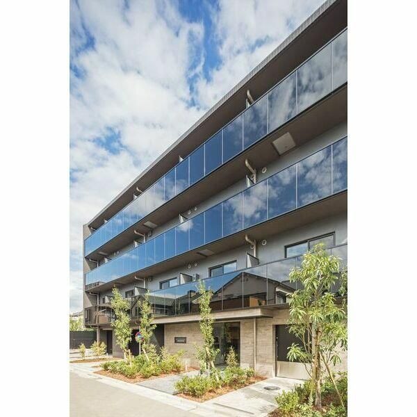 スパシエチェント成増の物件外観写真