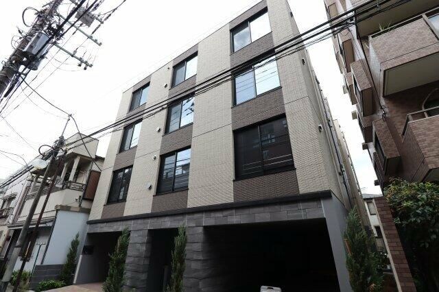 ＧＥＮＯＶＩＡ池袋の物件外観写真