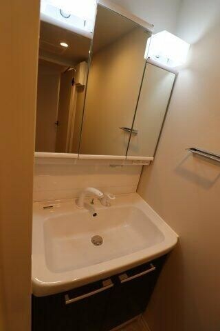 ＧＥＮＯＶＩＡ池袋の物件内観写真