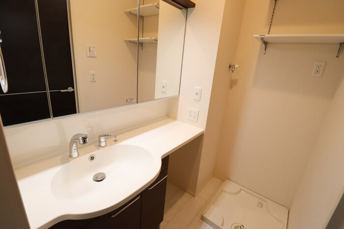 プレジオ志村の物件内観写真