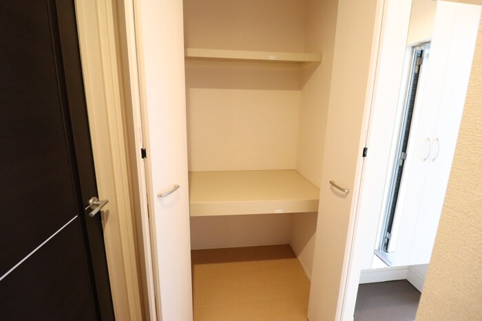 プレジオ志村の物件内観写真