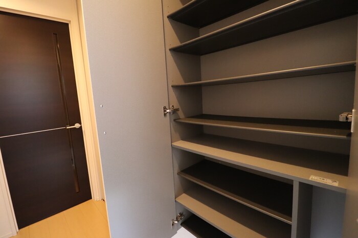 プレジオ志村の物件内観写真