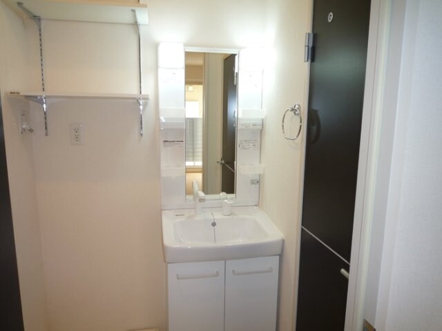 ミズカ ラトゥールの物件内観写真