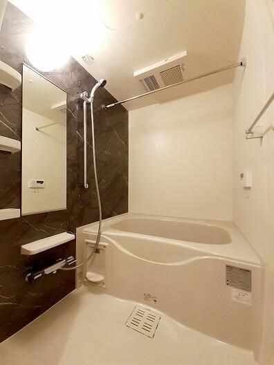 フォーシーズン蓮根の物件内観写真