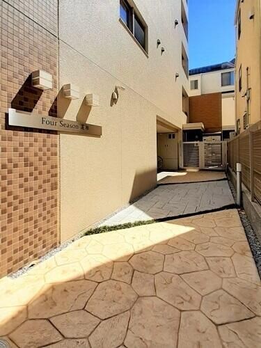 フォーシーズン蓮根の物件内観写真