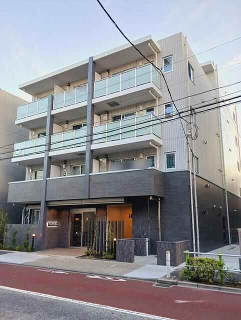 ロイヤルパイン　ストリームの物件外観写真