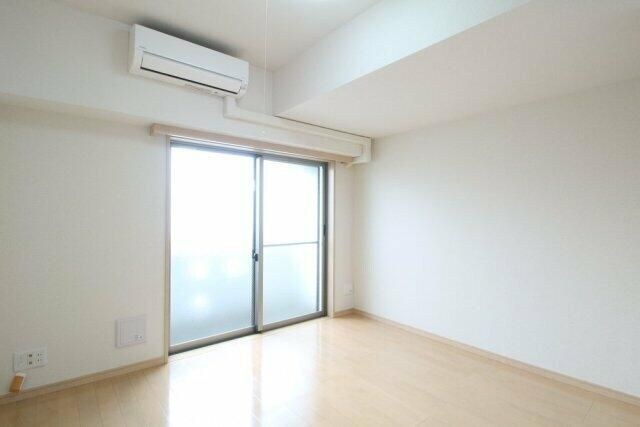 ＡＤＥＳＳＯ　ＳＨＩＭＵＲＡ　ＵＮＩＦＯＲＴ　ＤＥＳＩＧＮの物件内観写真