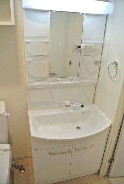 グランヴァン練馬桜台の物件内観写真