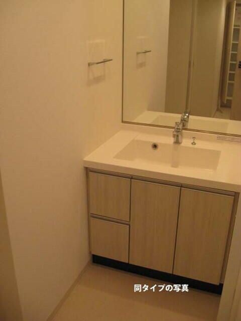 コンフォリア東池袋ＥＡＳＴの物件内観写真