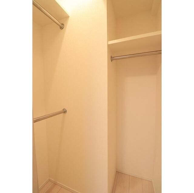 コンフォリア滝野川の物件内観写真