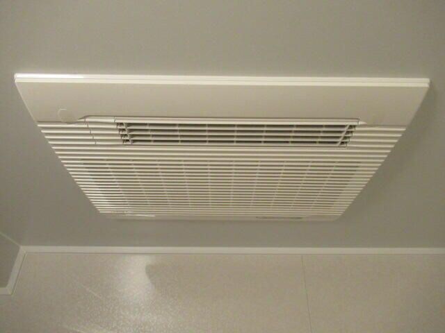 ルーブル西高島平の物件内観写真