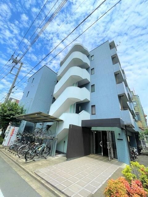 フラタニティ赤羽の物件外観写真