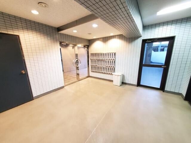 フラタニティ赤羽の物件外観写真