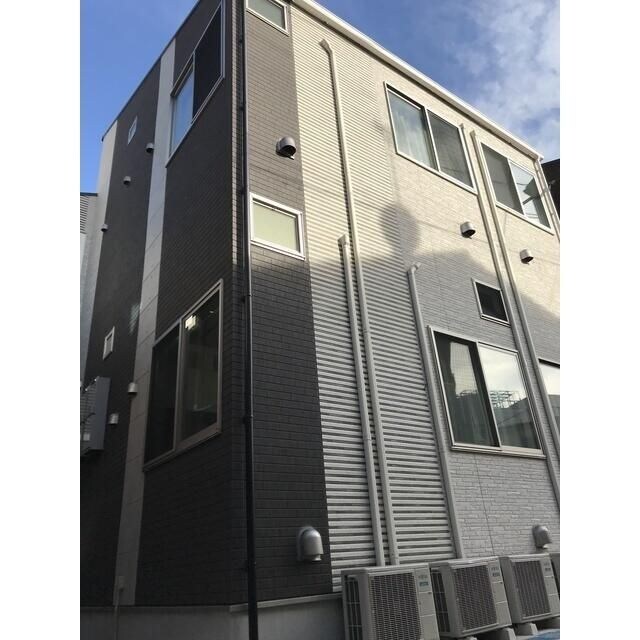 ＭＯＡ池袋の物件外観写真