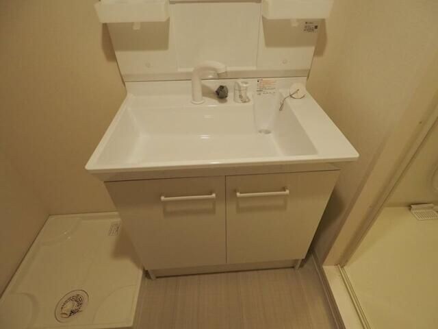 グローリオシェルト池袋本町の物件内観写真