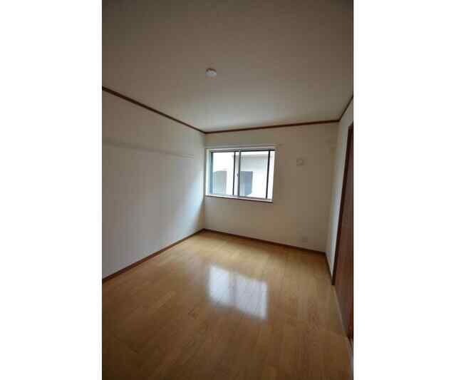 ウィステリアコートＩＩの物件内観写真