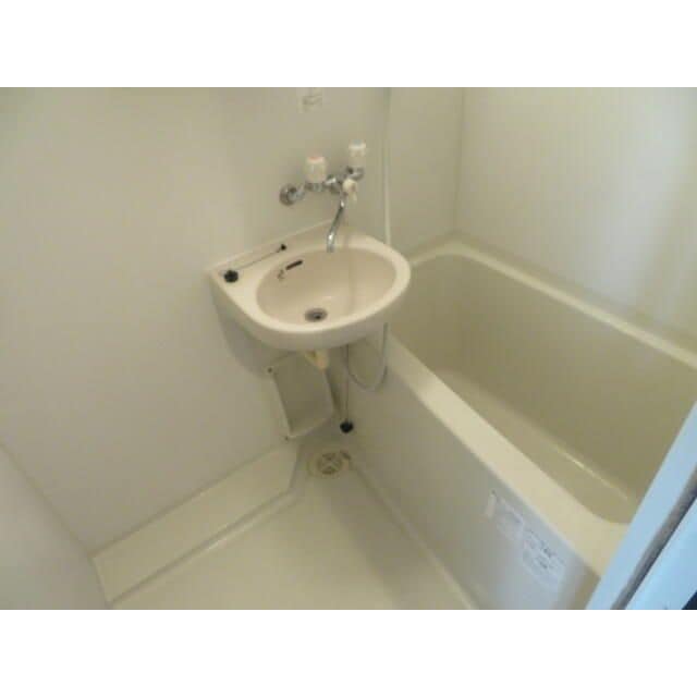 スリーワンの物件内観写真