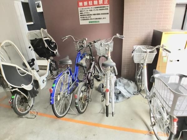 ヒルズガーデンの物件内観写真