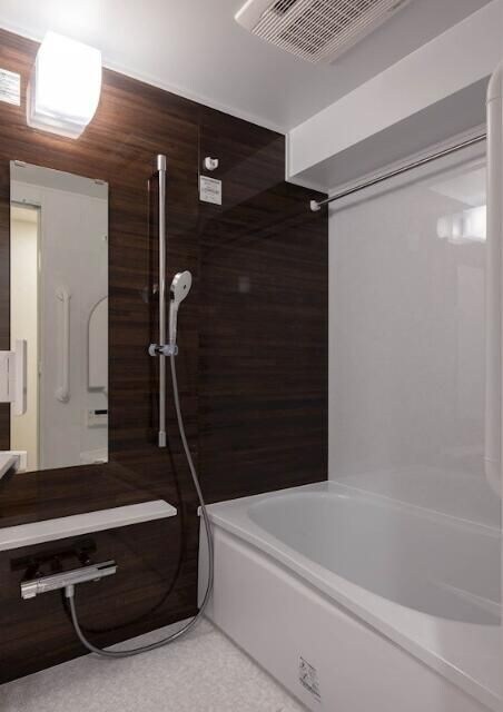 ルーブル下赤塚の物件内観写真