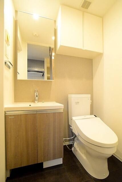 グランドコンシェルジュ池袋本町ウエストの物件内観写真