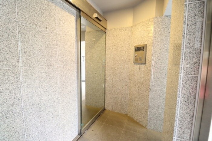 アーバンハウス本橋Bの物件外観写真