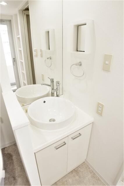 レニール本駒込の物件内観写真