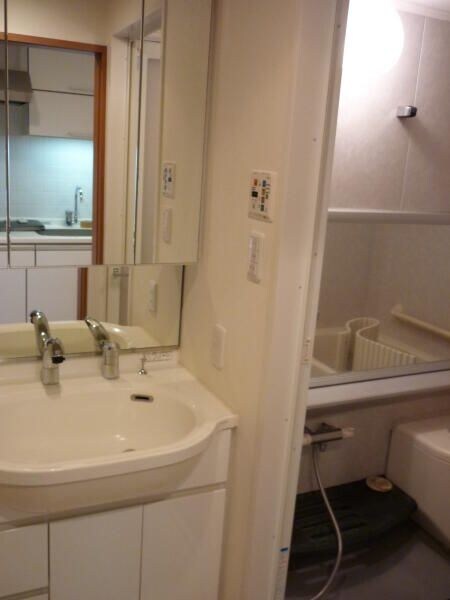 リバーレ池袋の物件内観写真