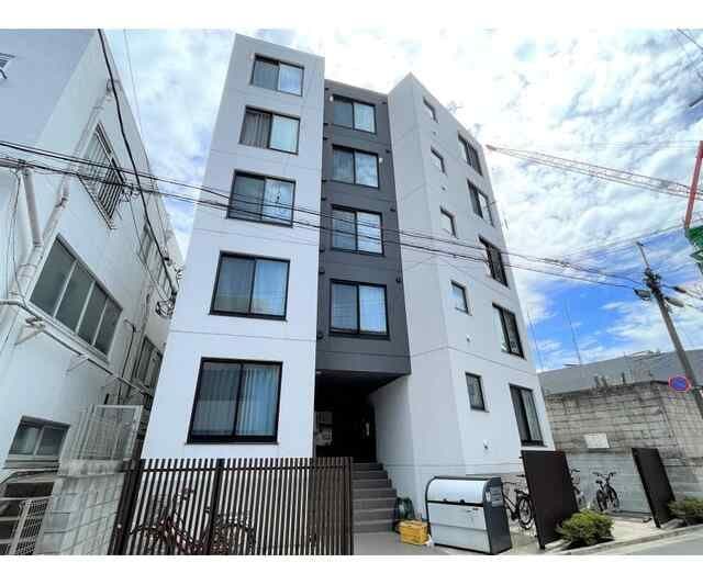 レジス大山の物件外観写真