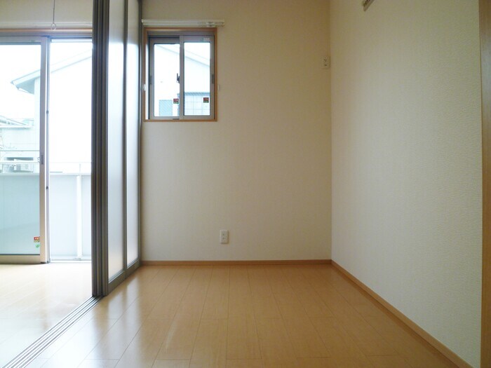 ラ・シュプレームの物件内観写真