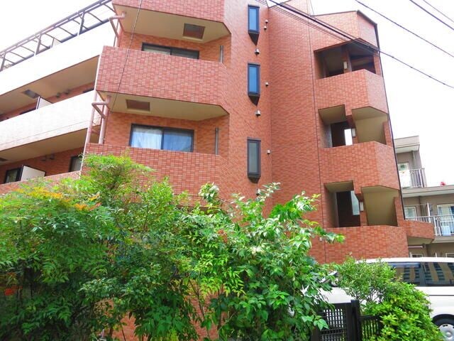 スリーベルマンションⅡの物件外観写真