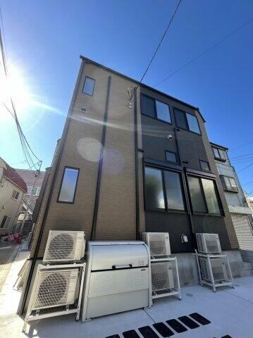 ハーモニーテラス上中里の物件外観写真