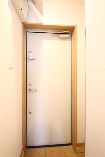 ファインオプト志村の物件内観写真