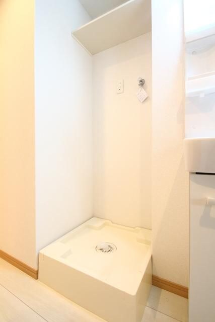 ファインオプト志村の物件内観写真