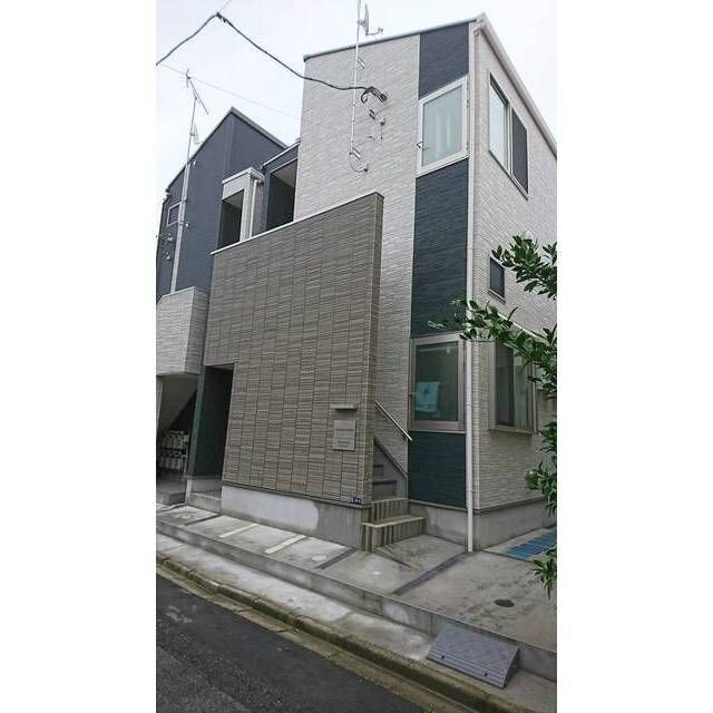 グランサムハウス王子神谷の物件外観写真