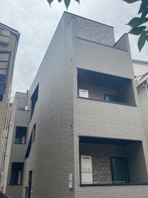 Ｂｅｌｌｅ　Ｆｌｅｕｒの物件外観写真