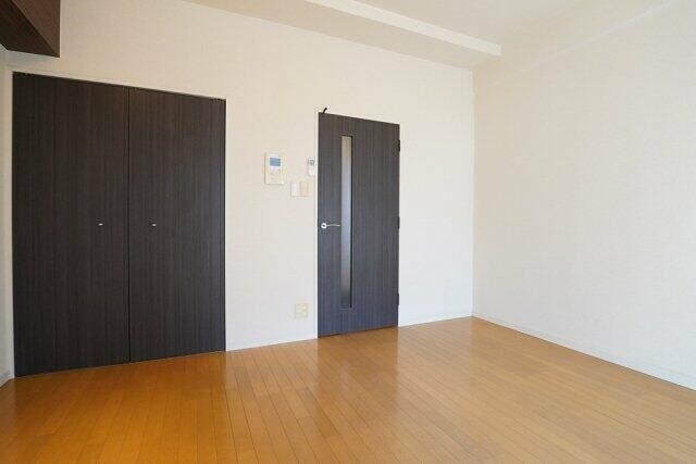 レガリアタワーレジデンスの物件内観写真