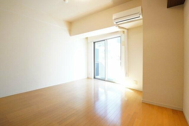 レガリアタワーレジデンスの物件内観写真