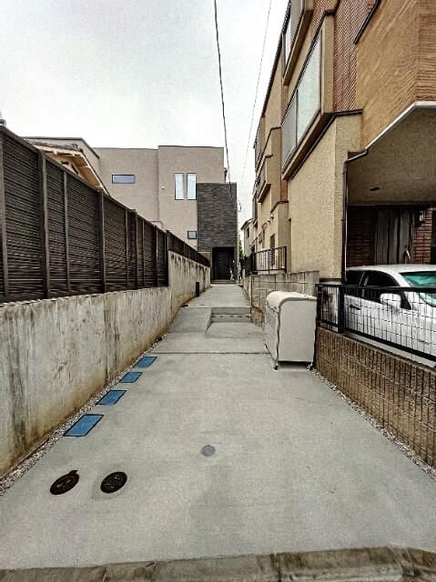 ＣＥ　ＬＡ　ＶＩ　中落合の物件外観写真