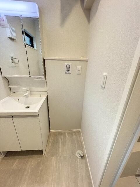 ＣＥ　ＬＡ　ＶＩ　中落合の物件内観写真