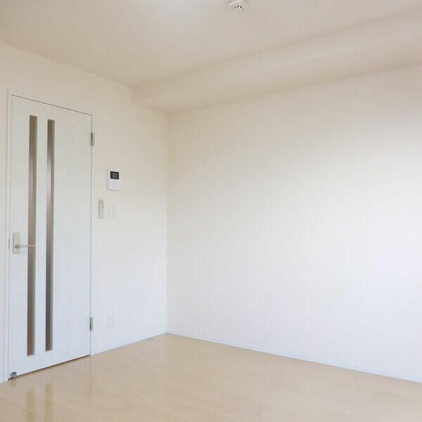 ラ・クール西川口の物件内観写真