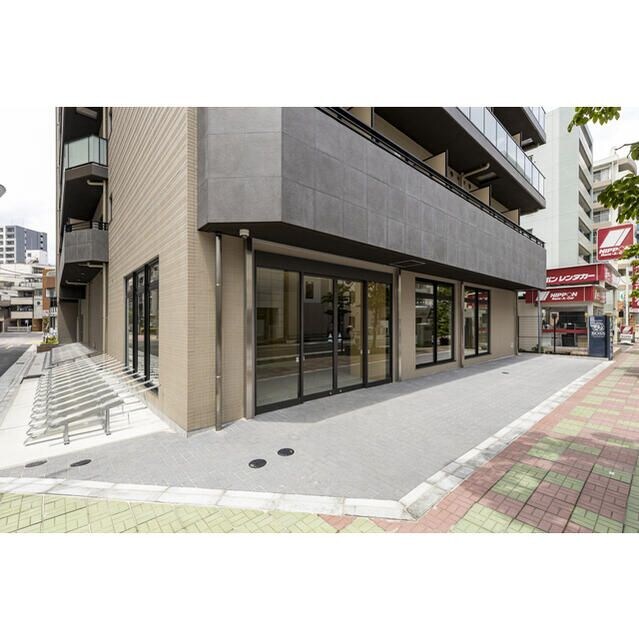 プレール・ドゥーク川口並木の物件外観写真