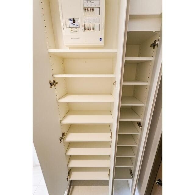 シーズンフラッツ中十条の物件内観写真