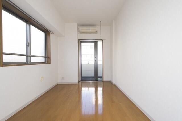 レジディア文京湯島Ⅱの物件内観写真