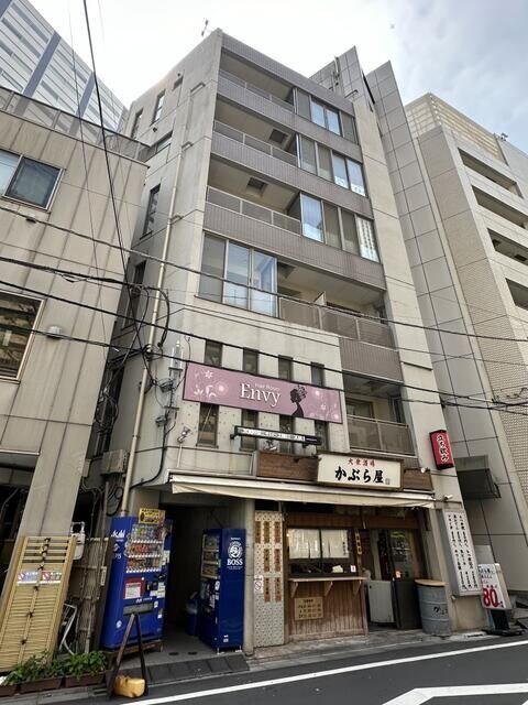 ロイヤルガーデンⅡの物件外観写真