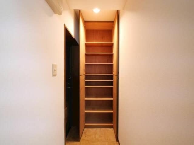 ミリオンステージ西早稲田壱番館の物件内観写真