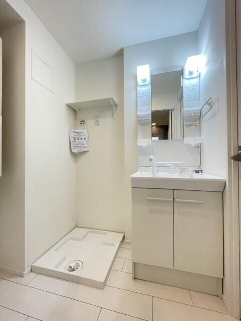 ＢＩＢＬＩＯ　ＳＵＧＡＭＯの物件内観写真