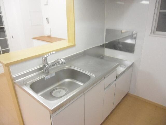 サニーレジデンスの物件内観写真