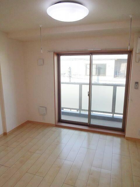 エムの物件内観写真