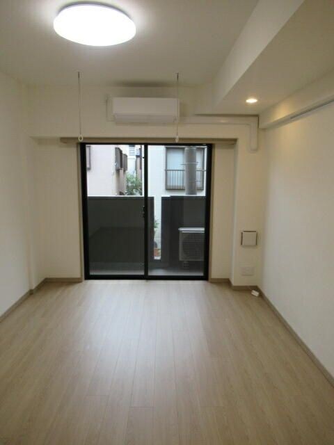 ルーブル西高島平の物件内観写真